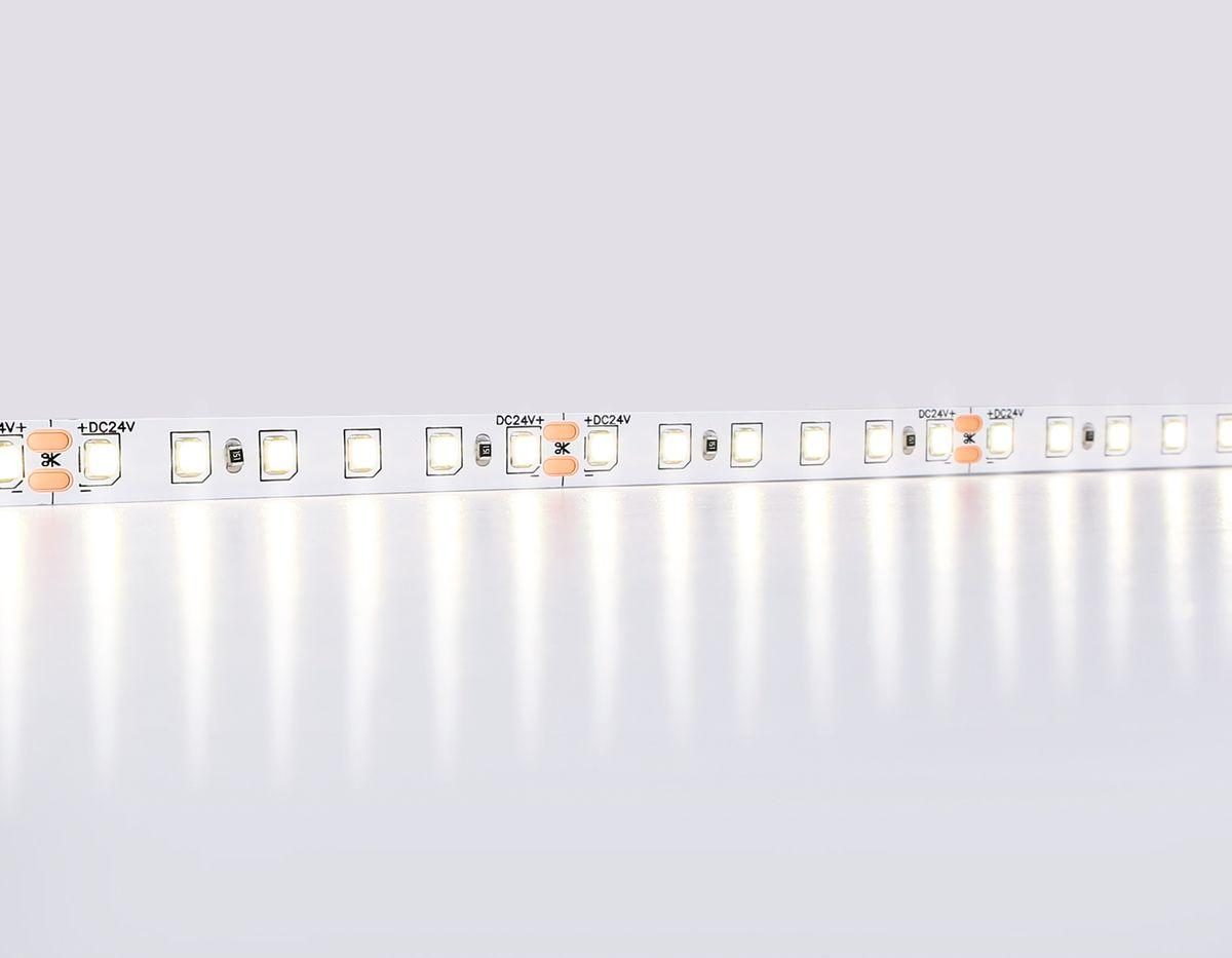 фото светодиодная лента дневной белый ambrella light 10w/m 120led/m 2835smd 4500к 5m gs3102 | 220svet.ru