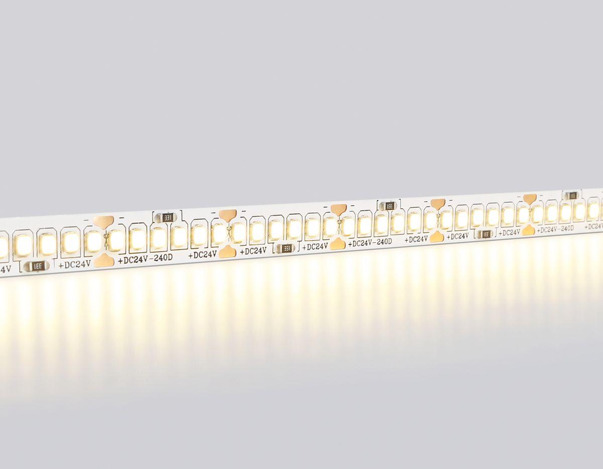 фото светодиодная лента ambrella light 20w/m 240led/m 2835smd теплый белый 5m gs3401 | 220svet.ru