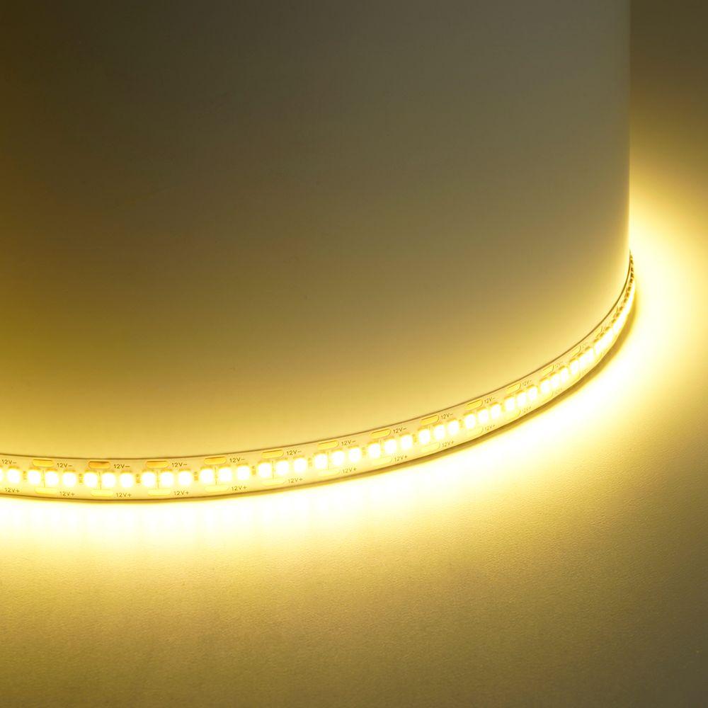 фото светодиодная лента feron 19w/m 240led/m 2835smd теплый белый 5м 48826 | 220svet.ru
